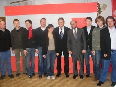 Achim Post und Martin Schulz mit den Jusos