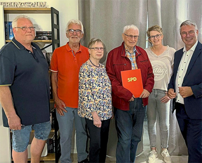 Michael Körtner (v. l.), Karl Hermann Hottel, Bärbel und Willi Spilker, Michaela Klinksiek und Christian Dahm