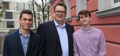 River Harper, Stefan Schwartze, Calvin Siemers © Büro Schwartze CC BY-NC-ND 3.0 DE