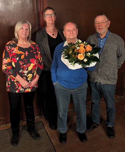 Jubilar Werner Hormann (Mitte) mit v.r. nach l. Reinhard Scheer, Henrike Diestelhorst & Ilsemarie Plagge-Uhlig